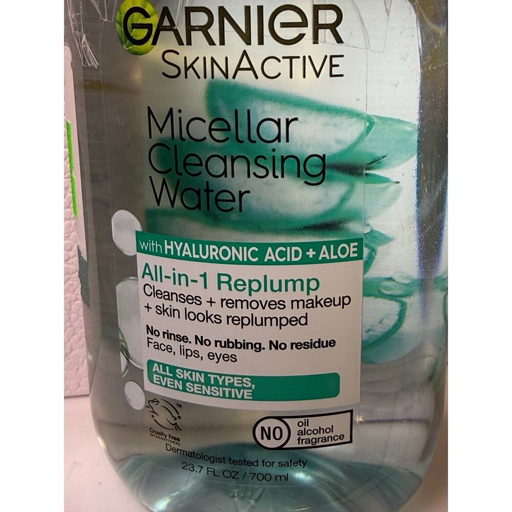 Garnier SkinActive Micellar Hyaluronic Acid Replumping Cleansing Water- 23.67 oz